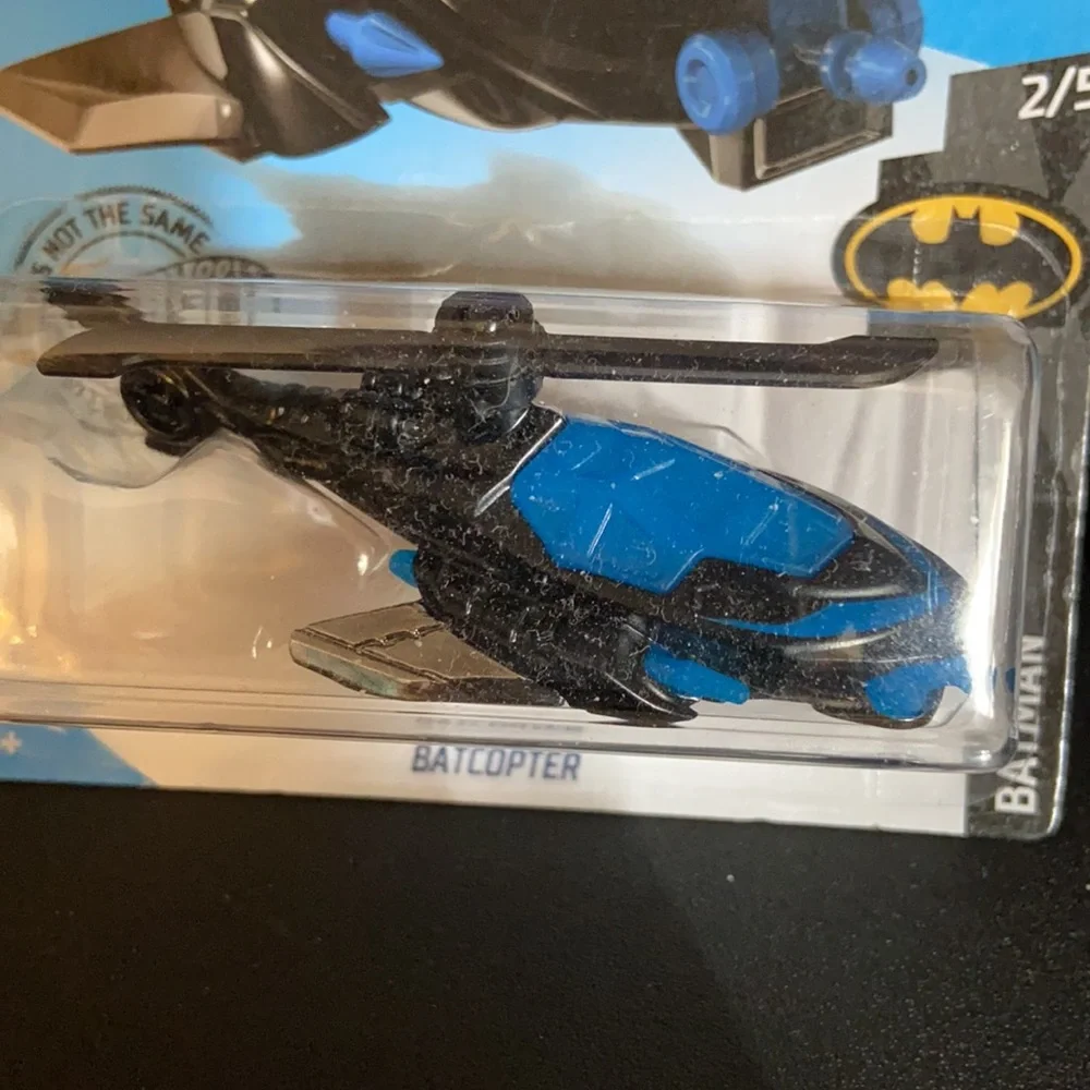 Hot Wheels Batcopter and Batmobile